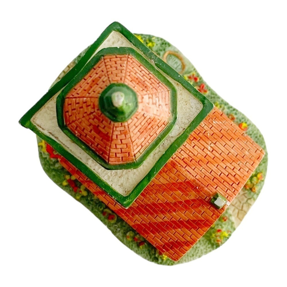 Vtg NIKKO Church Steeple Chapel Collectible Mini Miniature Quartz Desk Clock​ - Picture 6 of 6